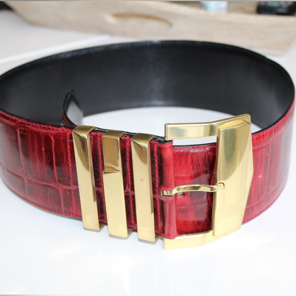 Vintage Versace  Widev Leather Belt Red Size 70 cm